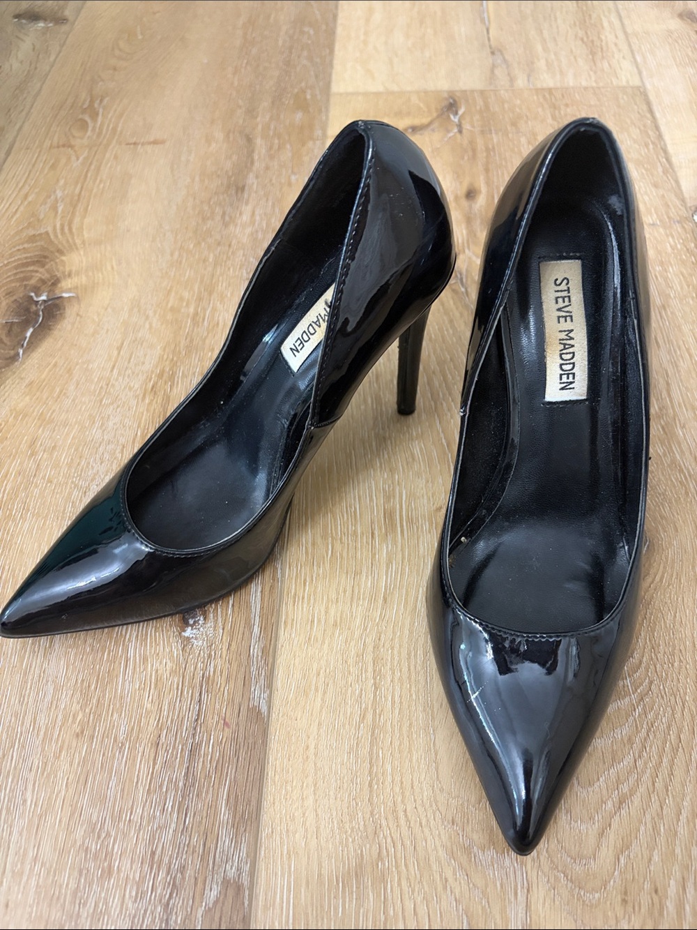 Steve Madden Black Patent Pointed Stiletto Pumps